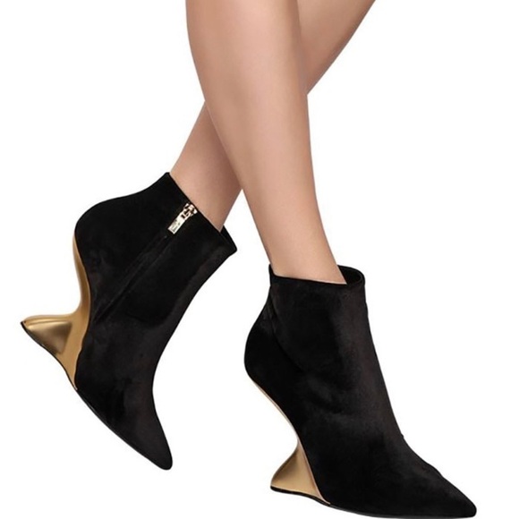 New Salvatore Ferragamo Bolgheri ankle boots sz-8C - Picture 2 of 7